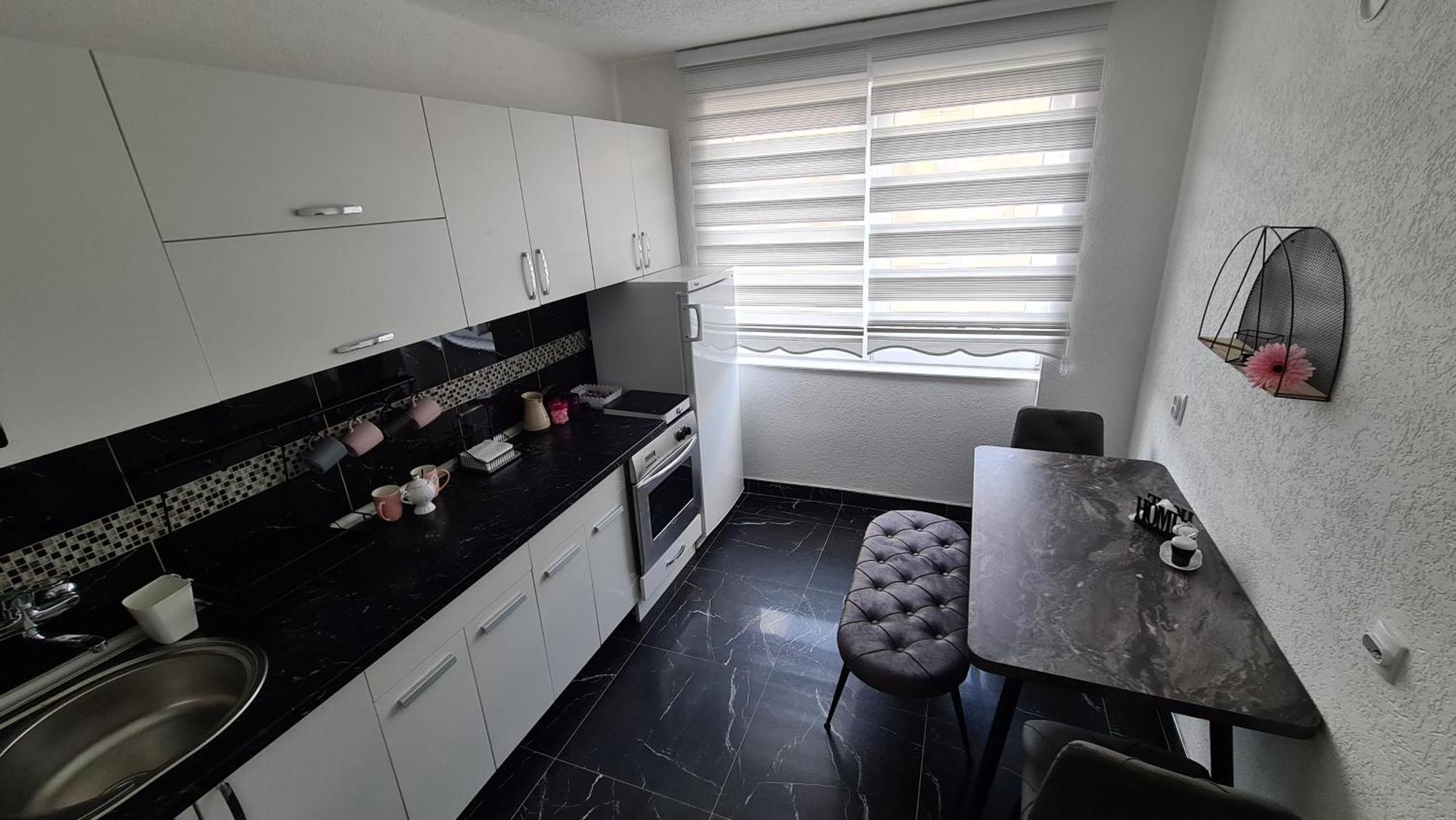 Galata Vip Apartment Novi Pazar Bilik gambar